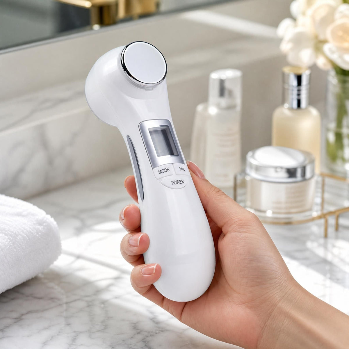 Kiicity 6-in-1 Beauty Device | Tess Marketplace