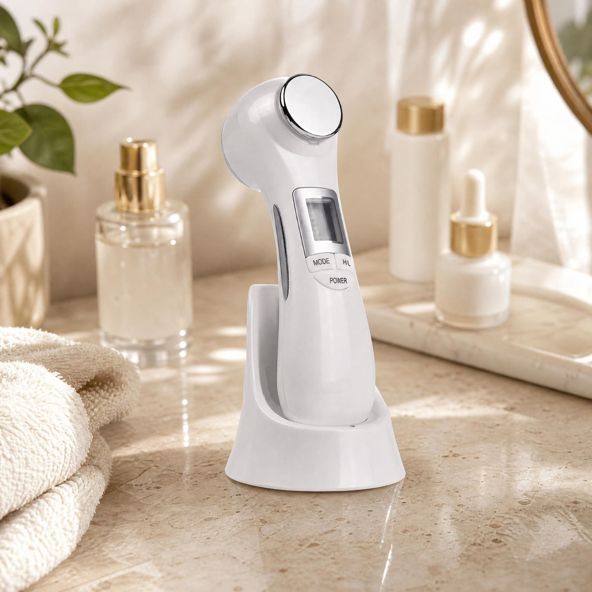 Kiicity 6-in-1 Beauty Device | Tess Marketplace